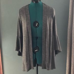 Lauren Conrad Bell- Sleeve Top